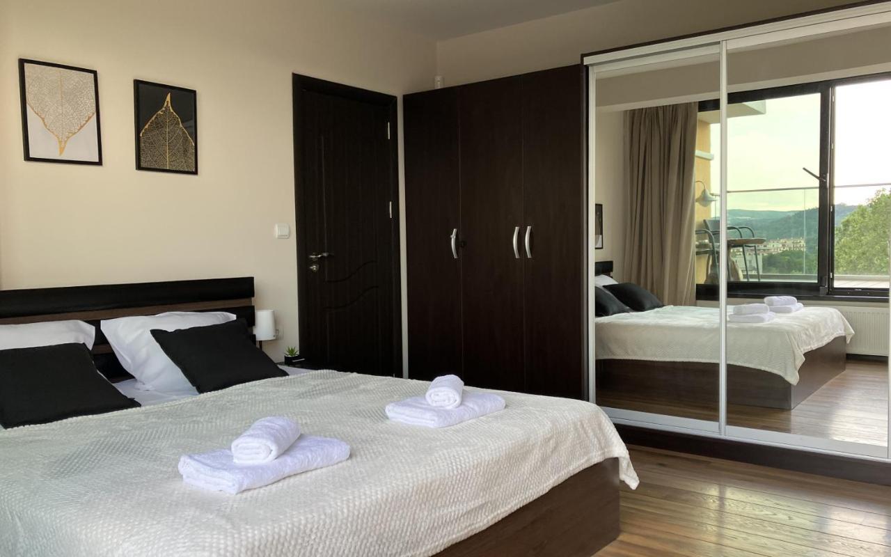 Tarnovo Studios City Center Veliko Tŭrnovo Exterior photo