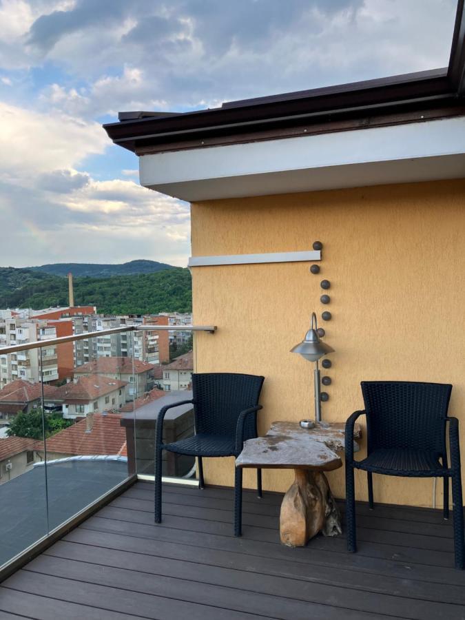 Tarnovo Studios City Center Veliko Tŭrnovo Exterior photo
