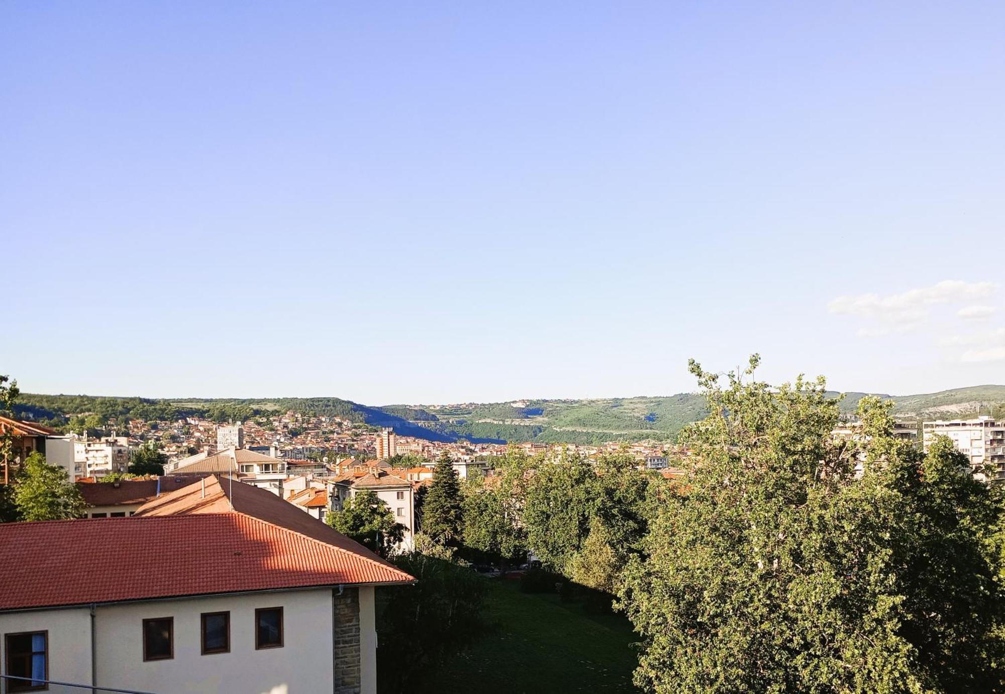 Tarnovo Studios City Center Veliko Tŭrnovo Exterior photo